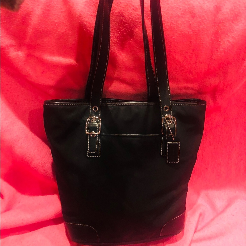 CUTE Coach purse!